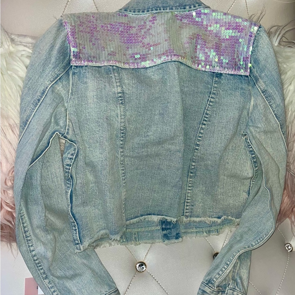 NEW Sunset & Spring Light Denim Wash Sequin Denim Jacket Size Small - Picture 6 of 15